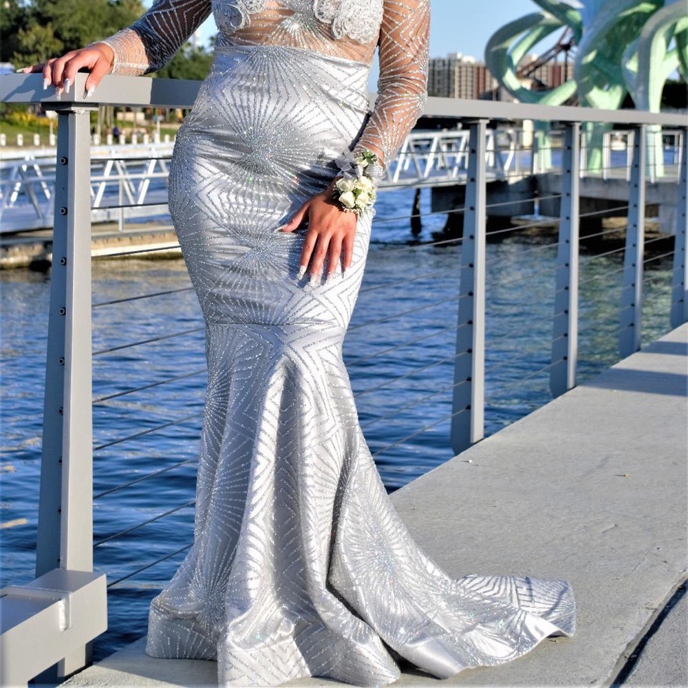 Prom, Formal, Semi-formal, Home-Coming, Red Carpet